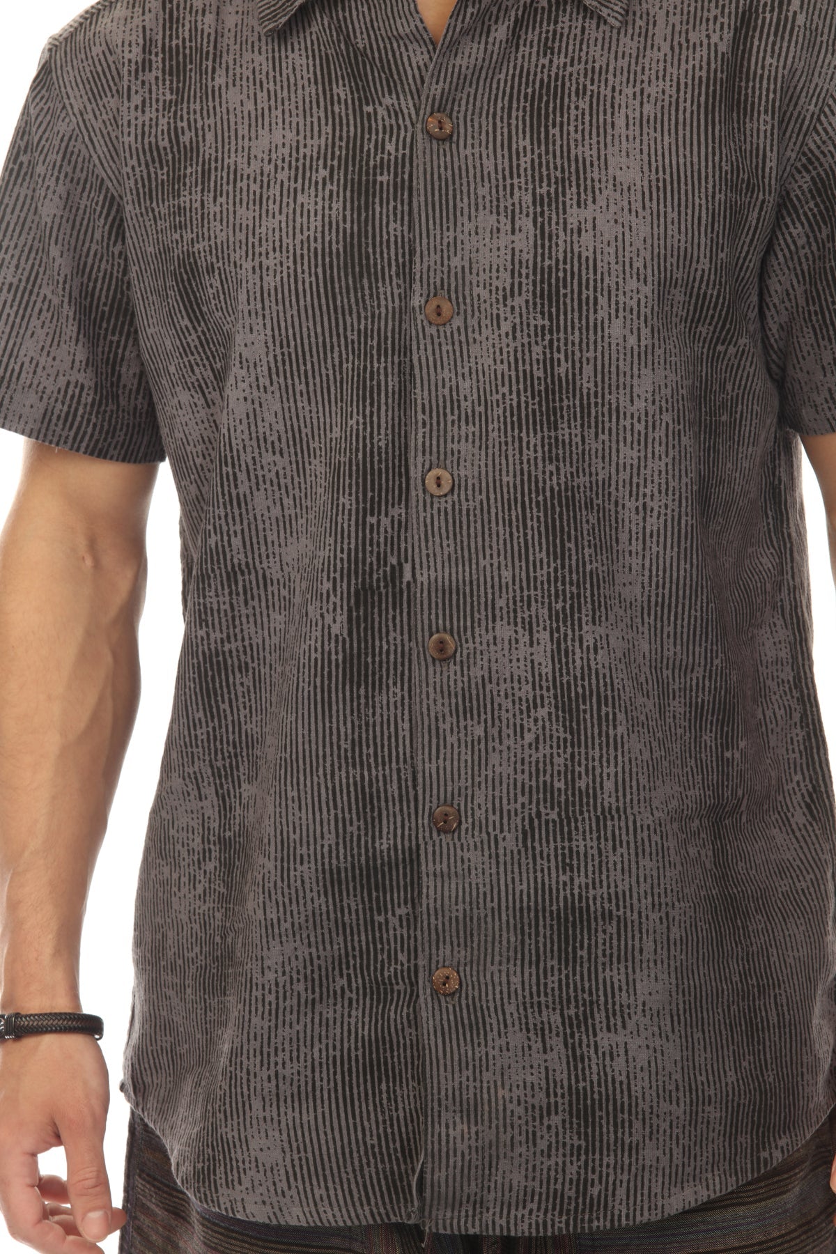 Vibration Stripe Short Sleeve Shirt
