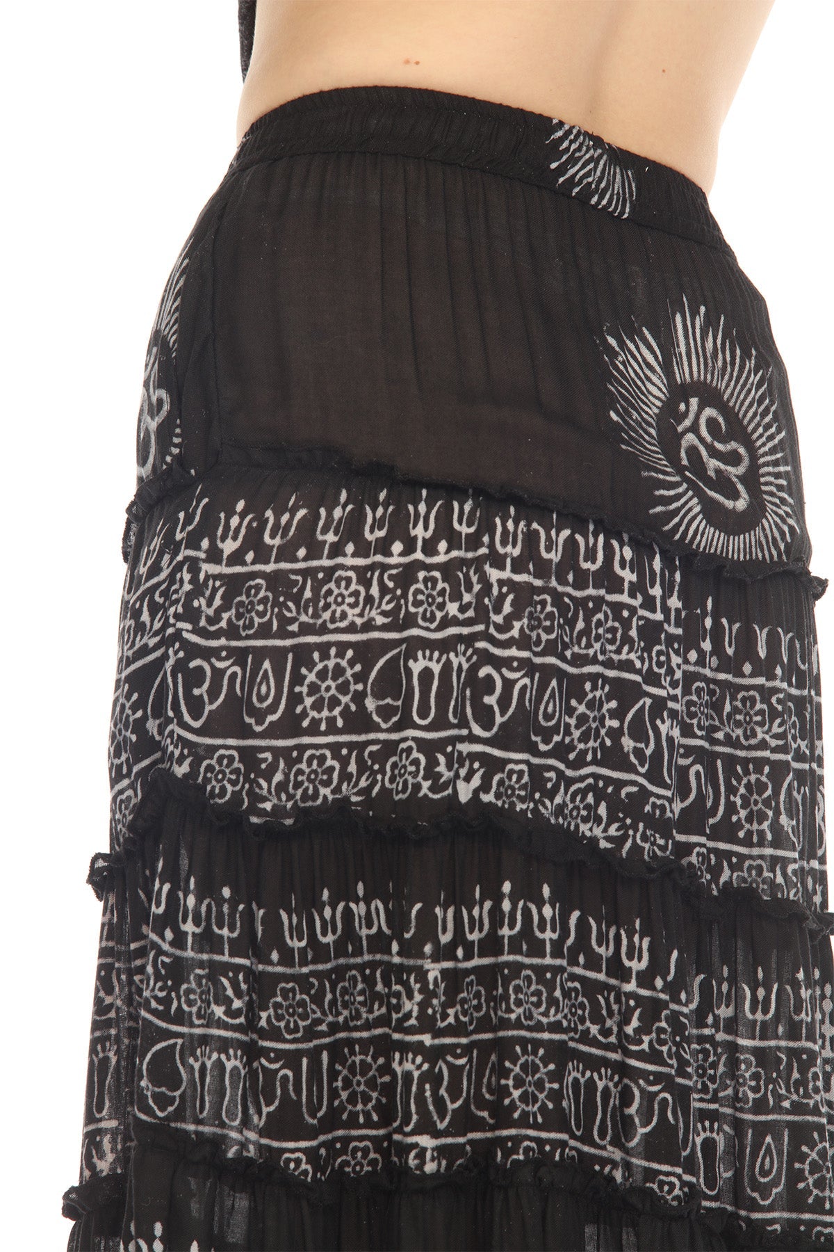 Om Striped Tier Skirt – Lakhay-Retail