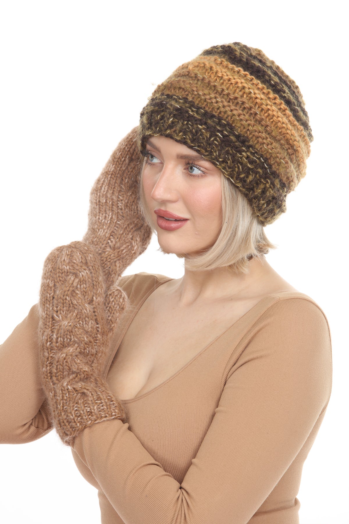 Cable Knit Faux Mohair Mittens