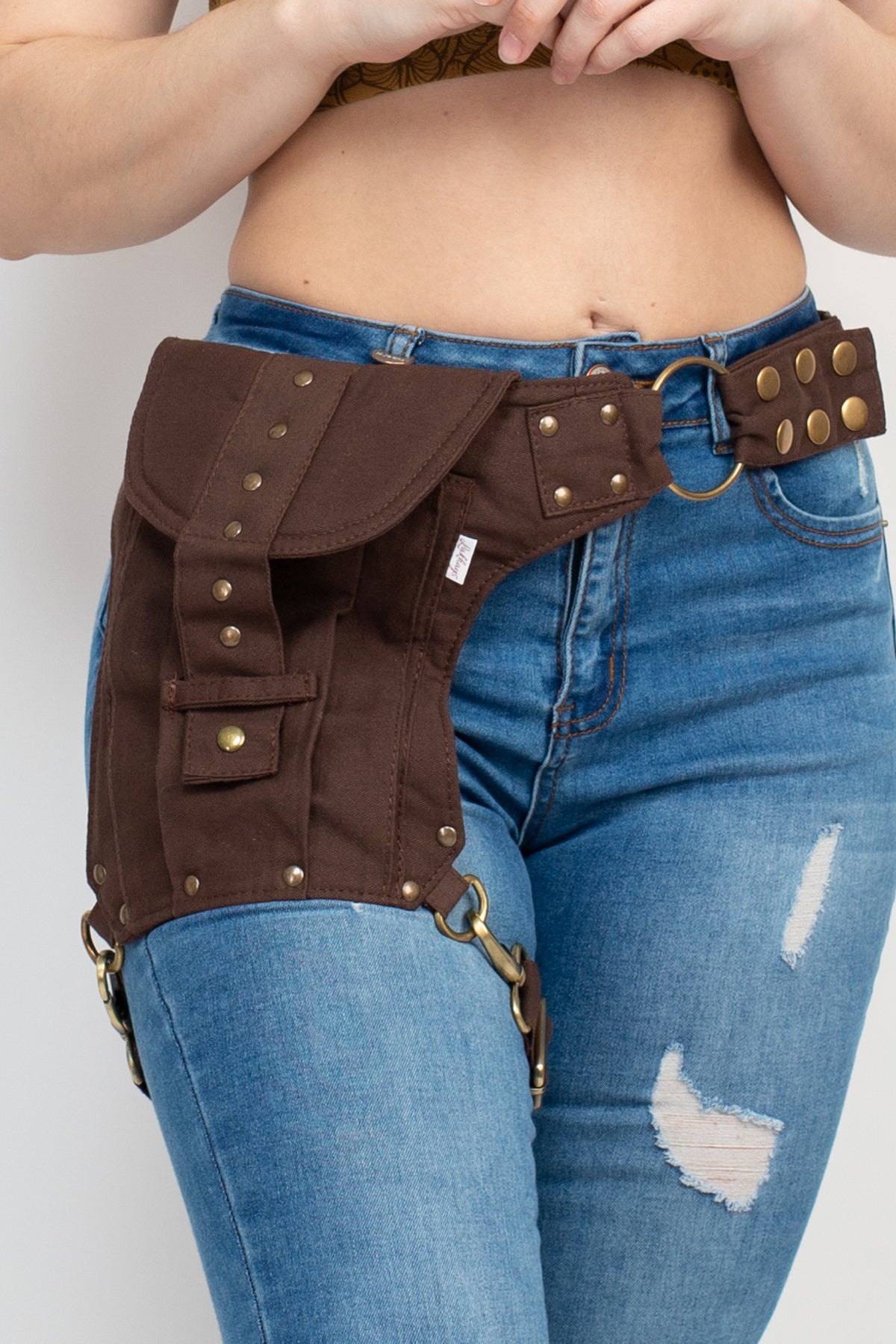 【AAKAM】STUDDED BELT BAG Studded Fanny Pack Belt Bag - Belts