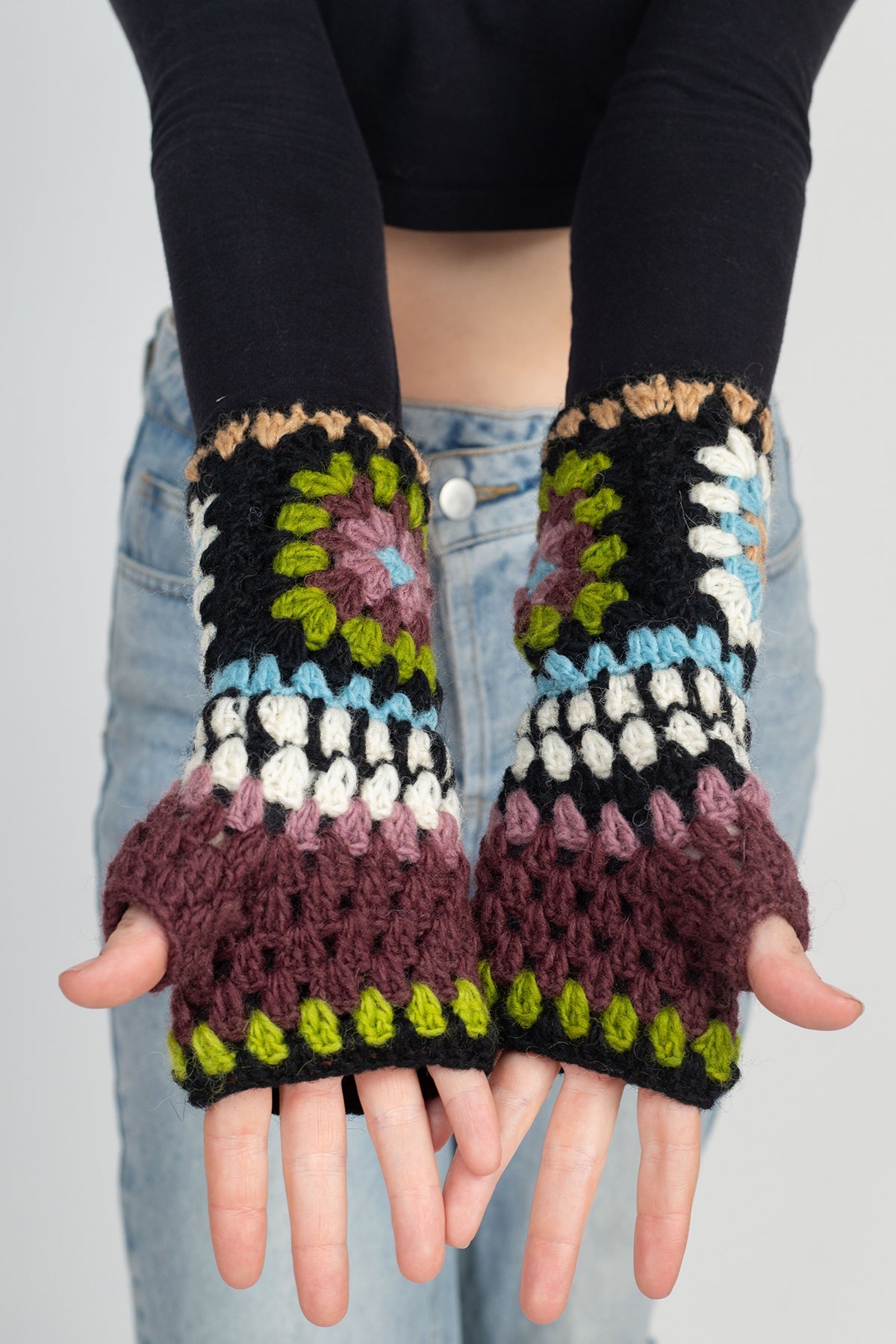 Granny Square Stripes Fingerless Gloves