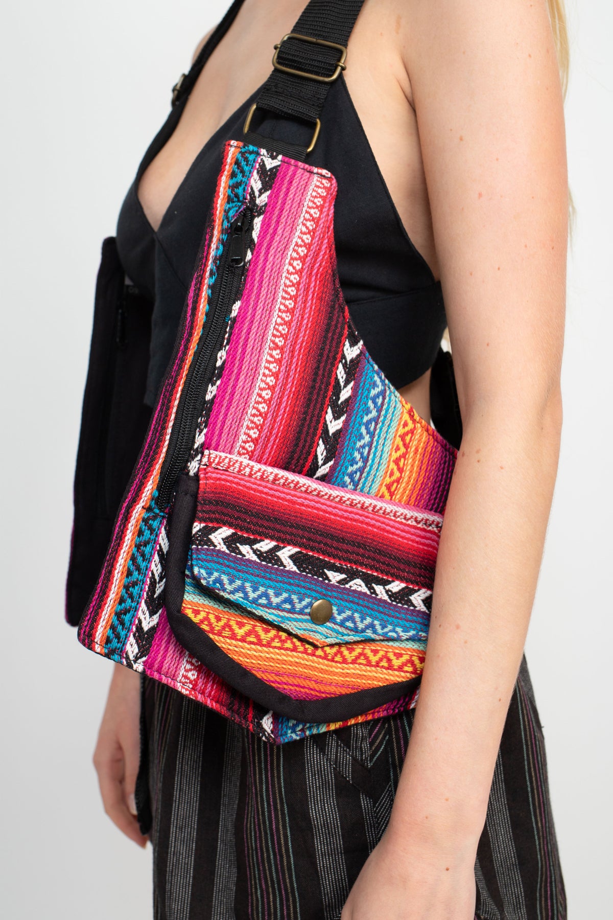 Jacquard Vest Bag – Lakhay-Retail